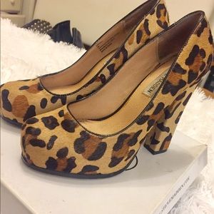 Animal print chunky heels-pony hair